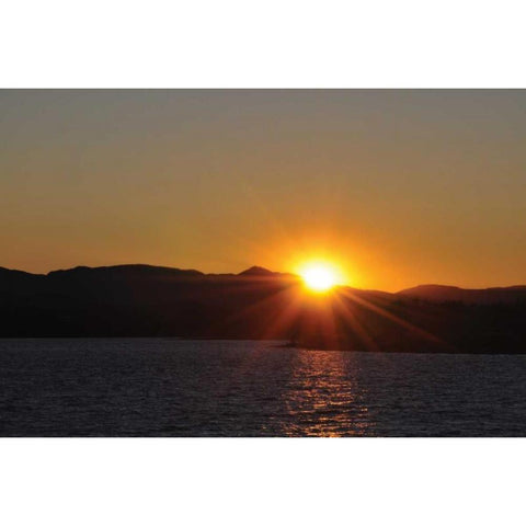 Water Sundown I Gold Ornate Wood Framed Art Print with Double Matting by Thomas, Logan