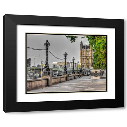 Thames promenade, London, UK Black Modern Wood Framed Art Print with Double Matting by Frank, Assaf