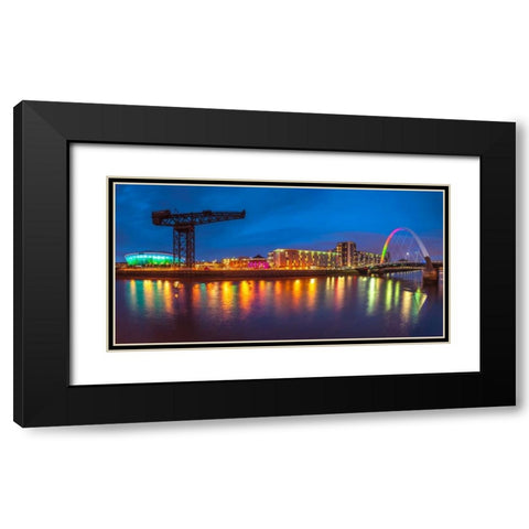 AF20150304 Glasgow 819PC01 Black Modern Wood Framed Art Print with Double Matting by Frank, Assaf