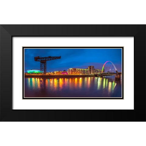 AF20150304 Glasgow 819PC01 Black Modern Wood Framed Art Print with Double Matting by Frank, Assaf