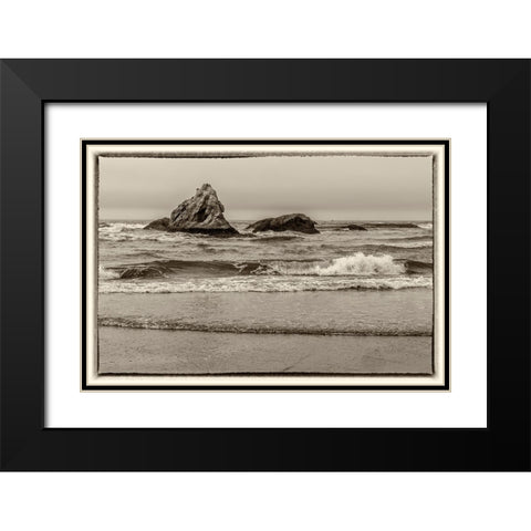 Usa-Oregon-Bandon Bandon Beach Black Modern Wood Framed Art Print with Double Matting by Looney, Hollice