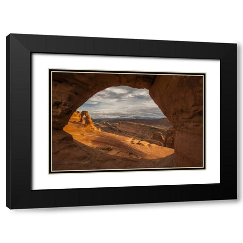 UT, Arches NP Delicate Arch at sunset Black Modern Wood Framed Art Print with Double Matting by Illg, Cathy and Gordon