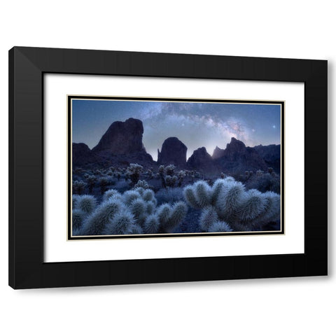 Queen Of Arizona And Her Crown Black Modern Wood Framed Art Print with Double Matting by De, Pritam