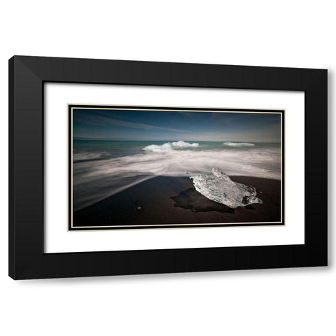 Diamond Beach Black Modern Wood Framed Art Print with Double Matting by Hoffmann, Raymond
