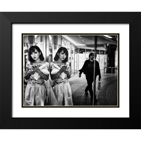 Mirror Black Modern Wood Framed Art Print with Double Matting by Suzuki, Tatsuo