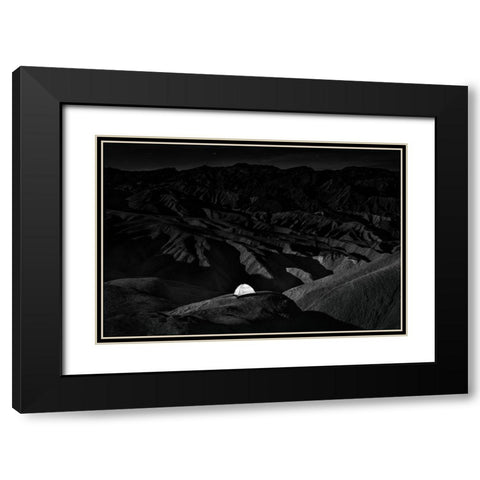 On The Rock Black Modern Wood Framed Art Print with Double Matting by Chenglu, Simon