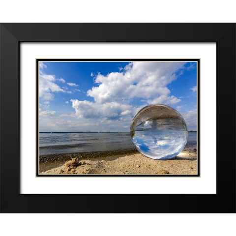 Kugelwelt am Strand Black Modern Wood Framed Art Print with Double Matting by Fischer, Rolf