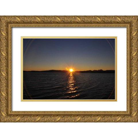 Water Sundown II Gold Ornate Wood Framed Art Print with Double Matting by Thomas, Logan