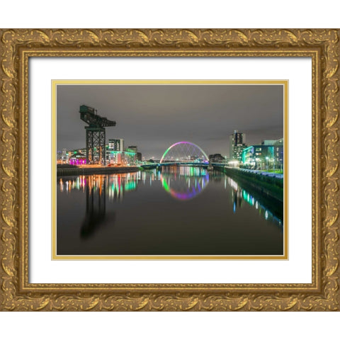 AF20150304 Glasgow 896C04 Gold Ornate Wood Framed Art Print with Double Matting by Frank, Assaf