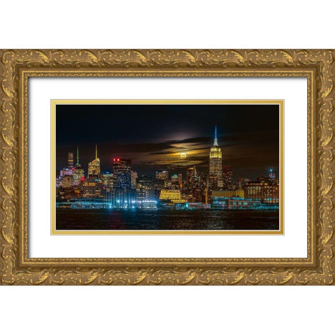 Super Blue Moon 2018-New York City Gold Ornate Wood Framed Art Print with Double Matting by Zhu, Hua