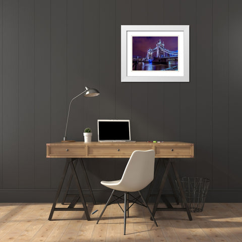 AF20130906 London 119C09 White Modern Wood Framed Art Print with Double Matting by Frank, Assaf