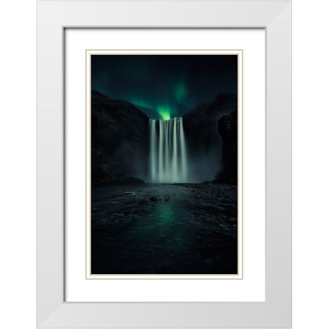 Green Night White Modern Wood Framed Art Print with Double Matting by Ruiz Dueso, Jorge