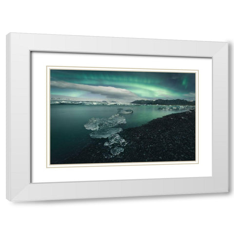 Japkulsairlaandsup3;N White Modern Wood Framed Art Print with Double Matting by Carrillo Lopez, Antonio