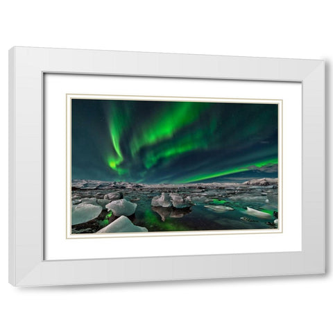 Ice Lake White Modern Wood Framed Art Print with Double Matting by Zhu, Hua