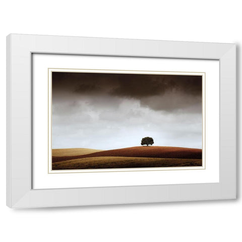 Tuve Que Pararme Al Verla White Modern Wood Framed Art Print with Double Matting by Merchan, Alberto