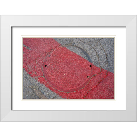 Circle Stripe I White Modern Wood Framed Art Print with Double Matting by Grayscale