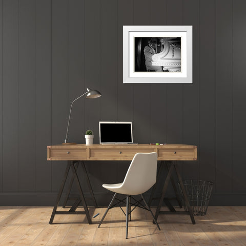 Erroll Garner-New York 1947 White Modern Wood Framed Art Print with Double Matting by Gottlieb, William