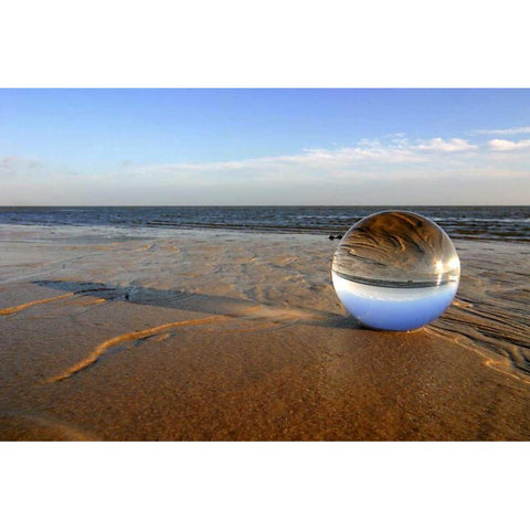 Am Strand von Sylt Black Modern Wood Framed Art Print by Rossmeissl, Gerhard