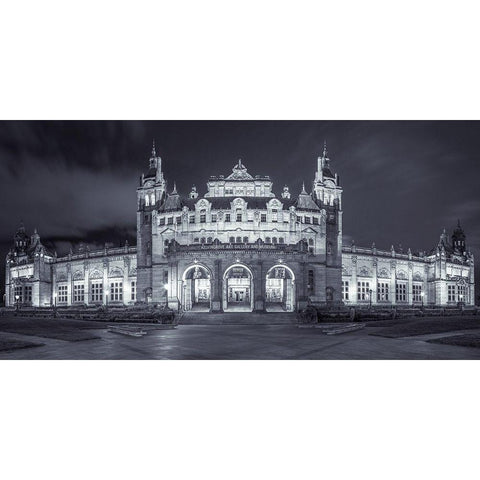 The Kelvingrove Art Gallery and Museum in Glasgow Black Modern Wood Framed Art Print by Frank, Assaf