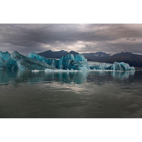 Icebergs from the Jokulsarlon glacier adrift in Jokulsarlon lagoon in Iceland Black Modern Wood Framed Art Print by Steve Mohlenkamp