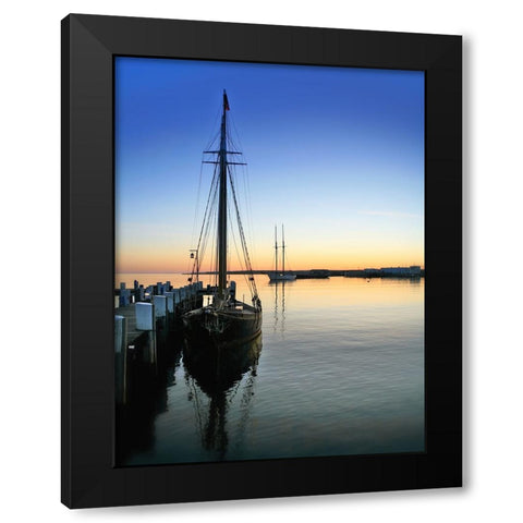 Beach 9 Black Modern Wood Framed Art Print by Lee, Rachel