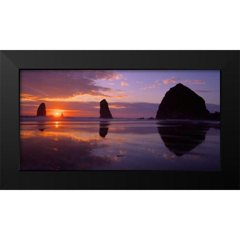 Cannon Beach II Black Modern Wood Framed Art Print by Leahy, Ike