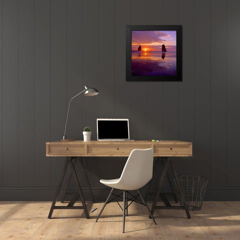Cannon Beach VIII Black Modern Wood Framed Art Print by Leahy, Ike