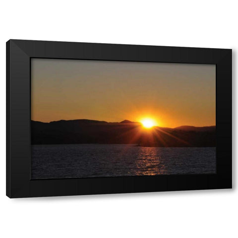 Water Sundown I Black Modern Wood Framed Art Print by Thomas, Logan