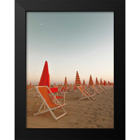 At the Beach III Black Modern Wood Framed Art Print by Aledanda