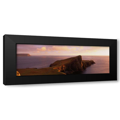 Phare de Neist Point Ecosse Black Modern Wood Framed Art Print by Guichard, Jean