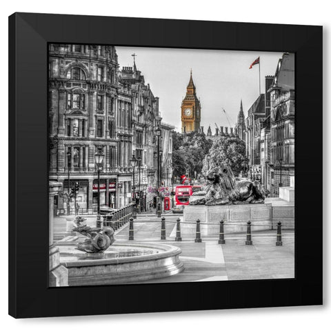Trafalgar Square, London, UK Black Modern Wood Framed Art Print with Double Matting by Frank, Assaf