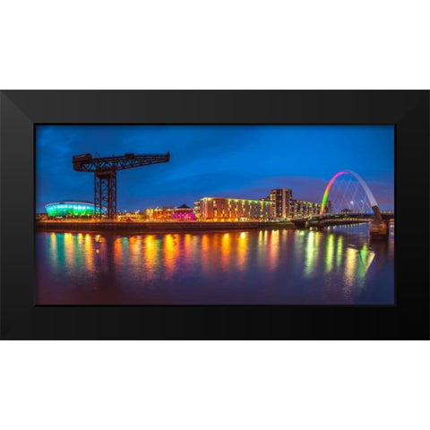 AF20150304 Glasgow 819PC01 Black Modern Wood Framed Art Print by Frank, Assaf
