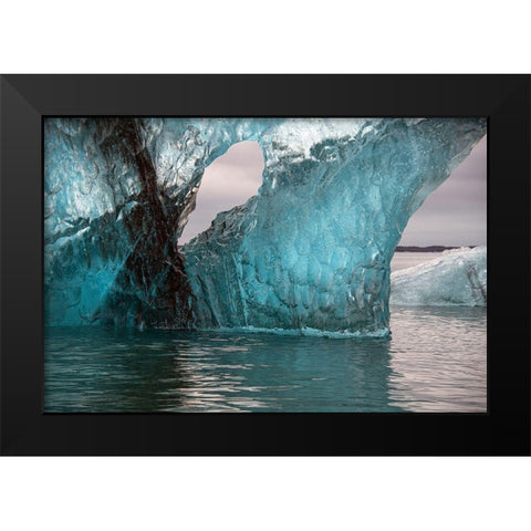 Icebergs from the Jokulsarlon glacier drift in Jokulsarlon lagoon in Iceland Black Modern Wood Framed Art Print by Steve Mohlenkamp
