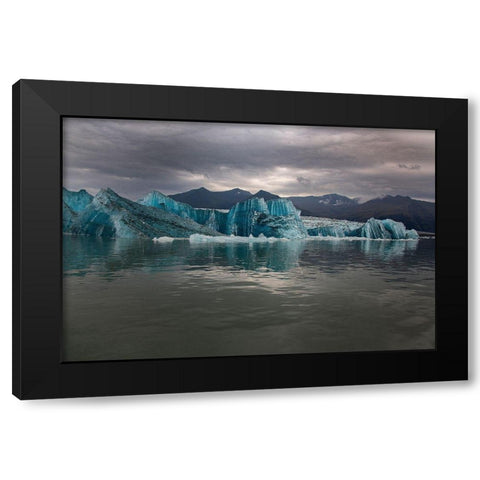 Icebergs from the Jokulsarlon glacier adrift in Jokulsarlon lagoon in Iceland Black Modern Wood Framed Art Print by Steve Mohlenkamp