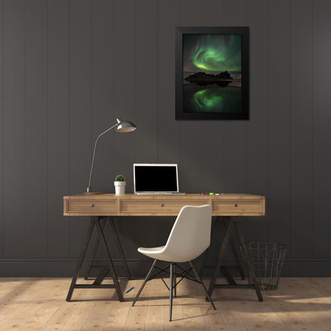Northern Lights above Vestrahorn beach near Hofn in the southeast of Iceland Black Modern Wood Framed Art Print by Steve Mohlenkamp