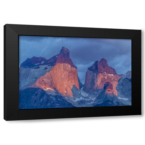 Chile, Torres del Paine NP The Horns mountains Black Modern Wood Framed Art Print by Illg, Cathy and Gordon