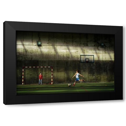 El Momento Black Modern Wood Framed Art Print by Bada, Pedro