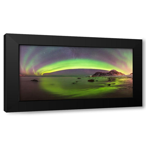 Green Tide Black Modern Wood Framed Art Print by Smid Master, Jan