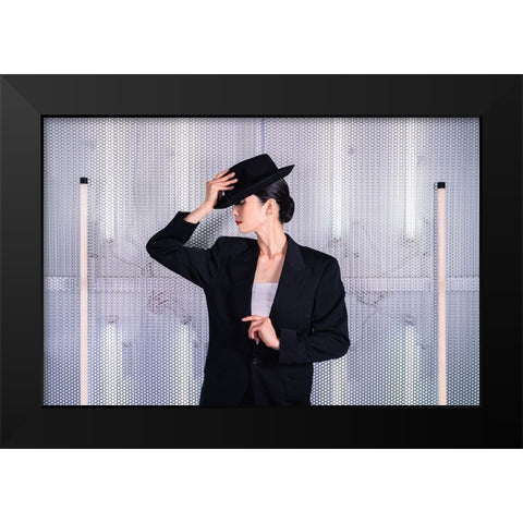 Erica Black Modern Wood Framed Art Print by Onodera, Taketoshi