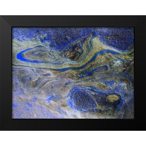 Inverted Sand V Black Modern Wood Framed Art Print by Grayscale