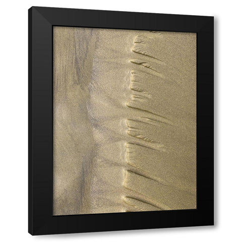 Sand Stripe IV Black Modern Wood Framed Art Print with Double Matting by Grayscale