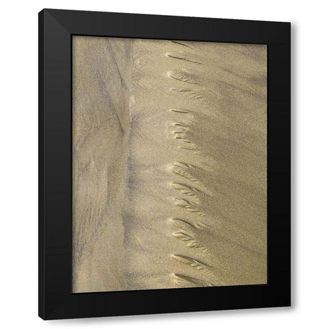 Sand Stripe V Black Modern Wood Framed Art Print with Double Matting by Grayscale