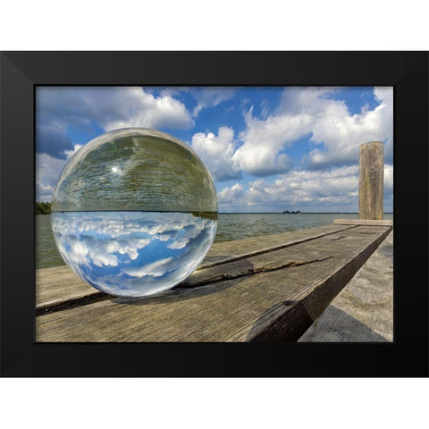 Kugelwelt am Steg Black Modern Wood Framed Art Print by Fischer, Rolf