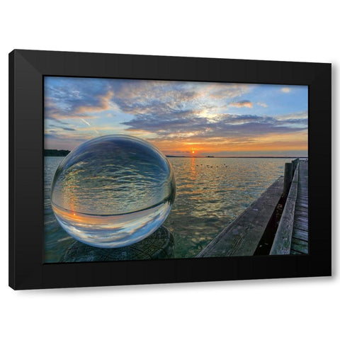 Kugelwelt Sonnenuntergang am See Black Modern Wood Framed Art Print by Fischer, Rolf