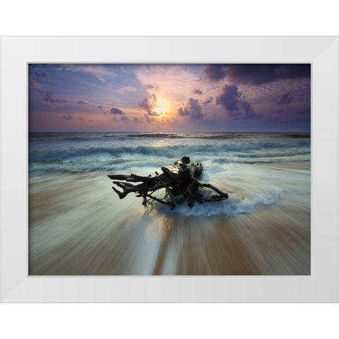 Ocean 28 White Modern Wood Framed Art Print by Lee, Rachel