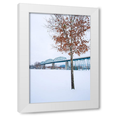 Scenic City 63 White Modern Wood Framed Art Print by Lee, Rachel