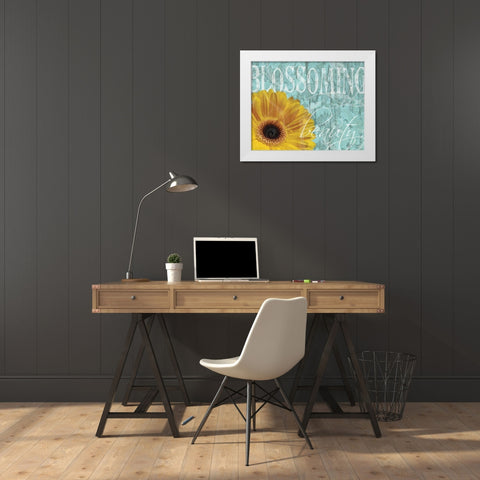 Gerbera IV White Modern Wood Framed Art Print by Murray, Sylvia