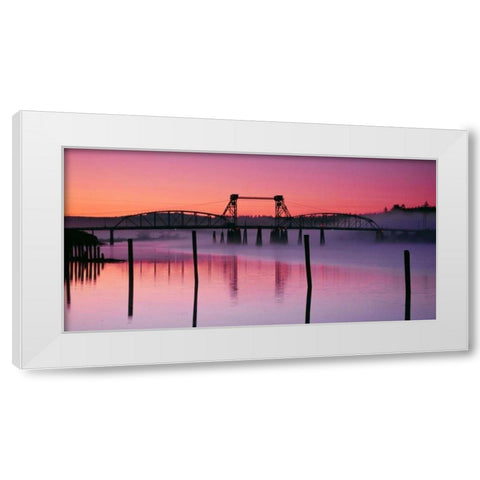 Bandon II White Modern Wood Framed Art Print by Leahy, Ike
