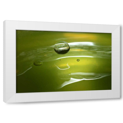 Lemon Lime Drop II White Modern Wood Framed Art Print by Putman, Tammy