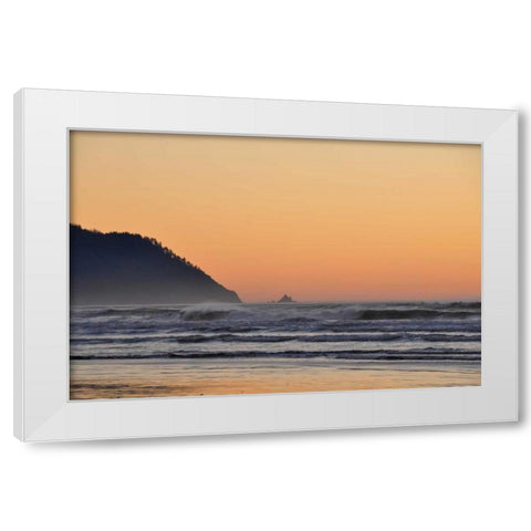 Ocean Sunset I White Modern Wood Framed Art Print by Thomas, Logan